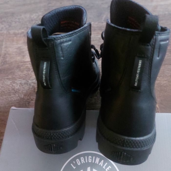 Мъжки обувки Palladium pampa hi ess lth wp