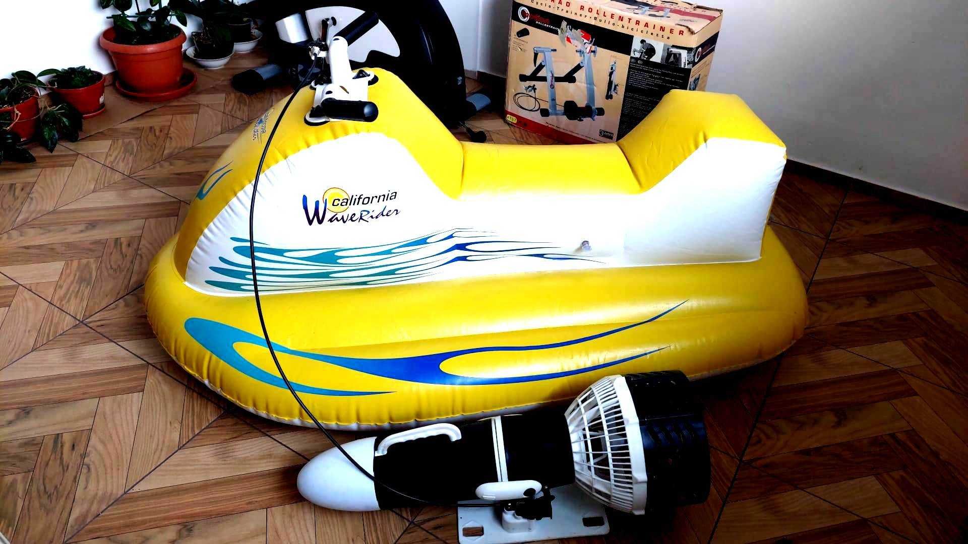Scuter acvatic gonflabil cu motor electric