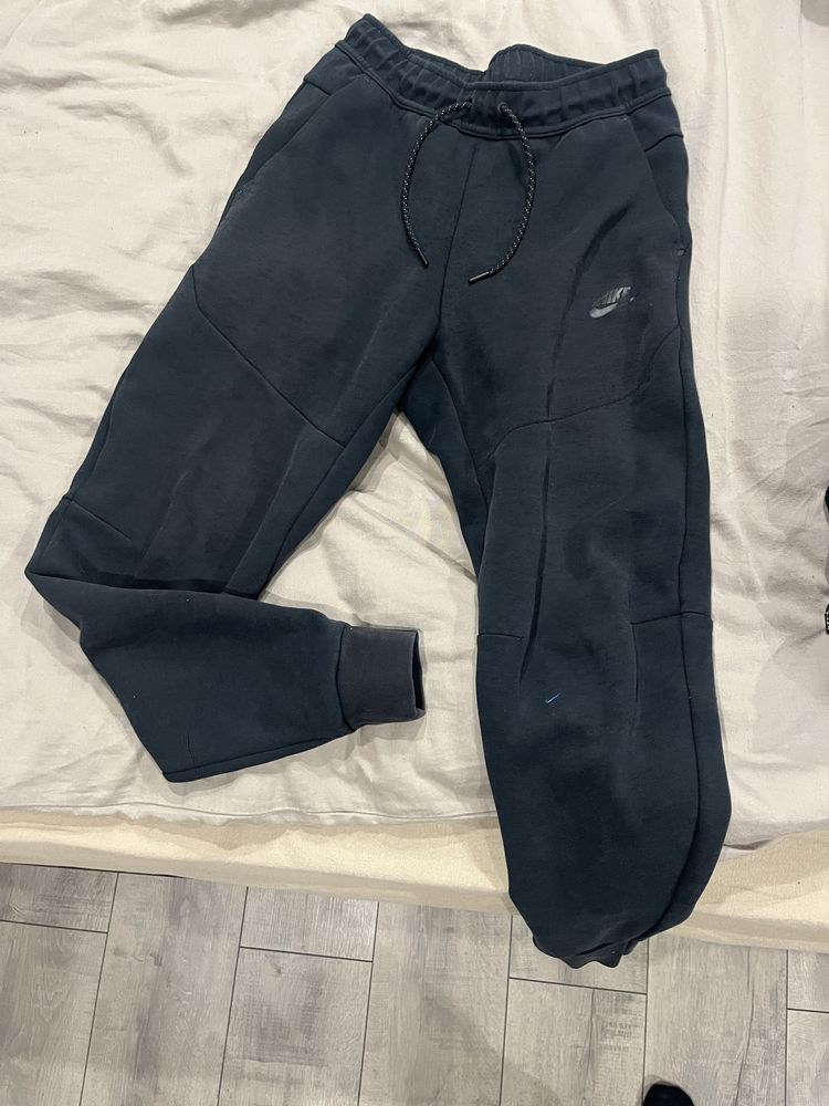 Nike tech fleece