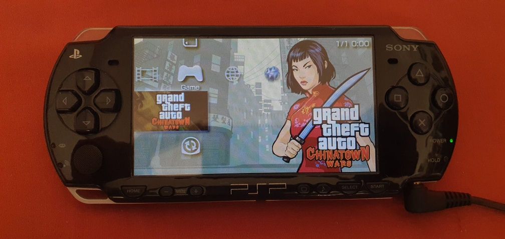 Vând Playstation Portabil Seria 2004 / Psp 2004