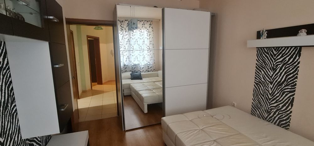 Продавам обзавеждане