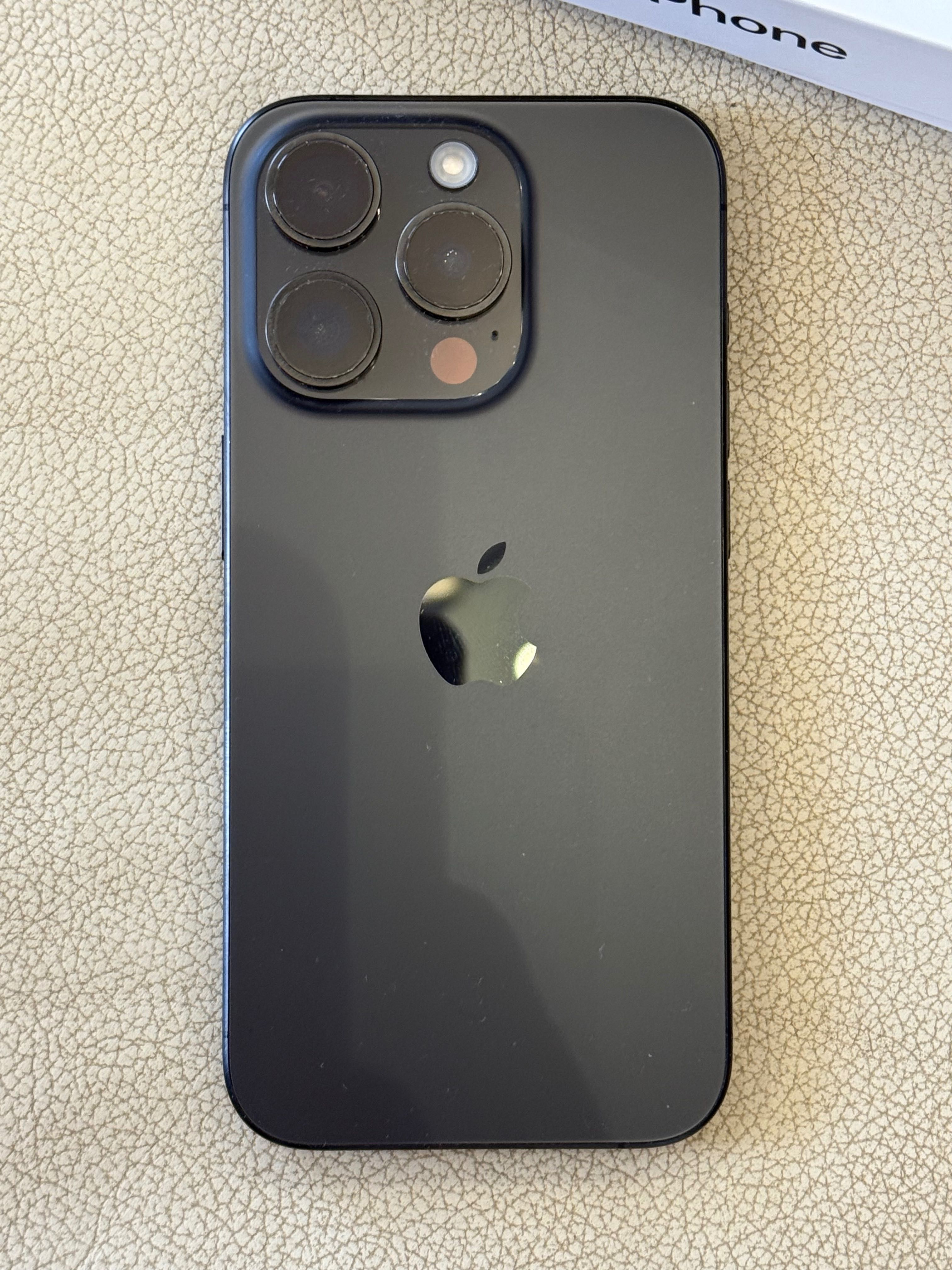 iPhone 15 pro 256 айфон 15 про