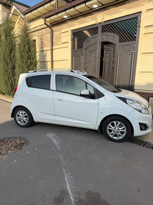 Spark Avtomat Ideal holatda! O'zimniki! Tel qiliyla- olx dan yozmela!