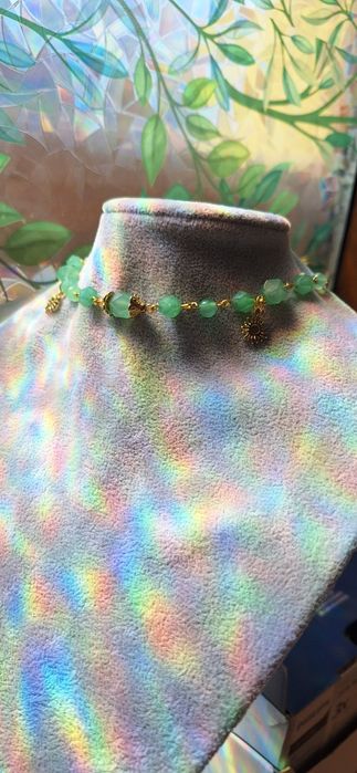 Обеци и гердани-готик, Луна, кристали, лунен камък, молец, чакри