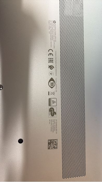 Laptop HP Eliteboog 830G5 / i5-gen8 / 250ssd / 16 GB Ram