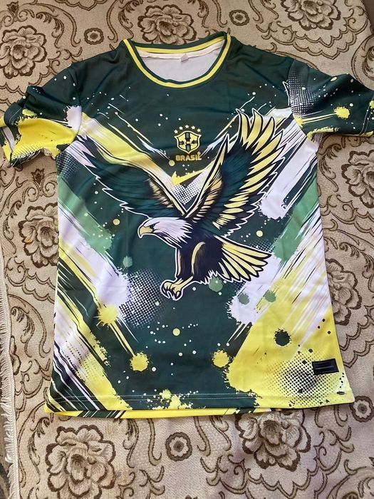 Фирменная футболка Бразилии