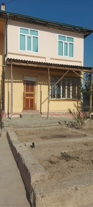 2 хонали квартира сотилади Жиззах шахрида