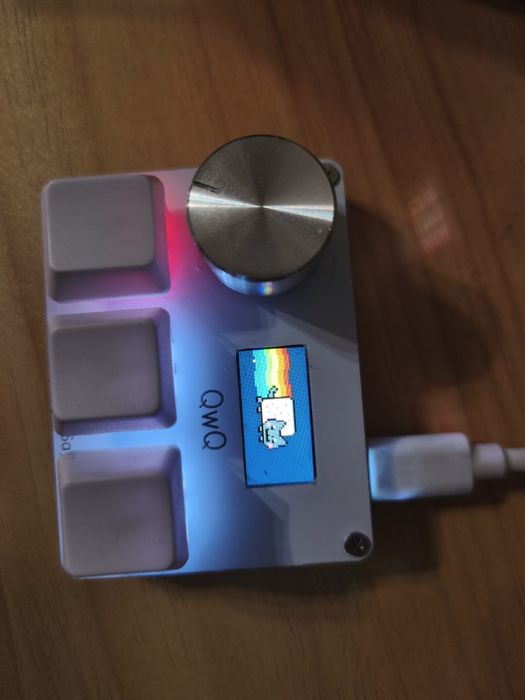 Срочно продам SayoDevice O3C