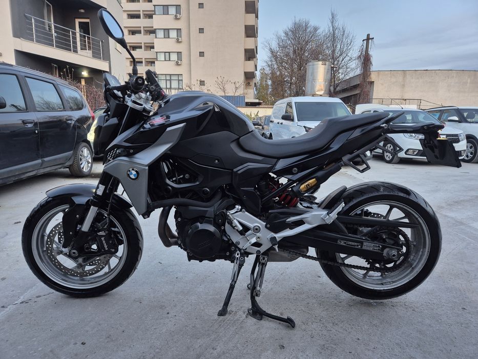 BMW F900R 2022 14.316km usor avariata