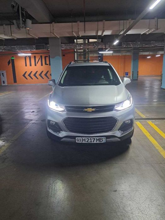 Продается Tracker 1 Premier