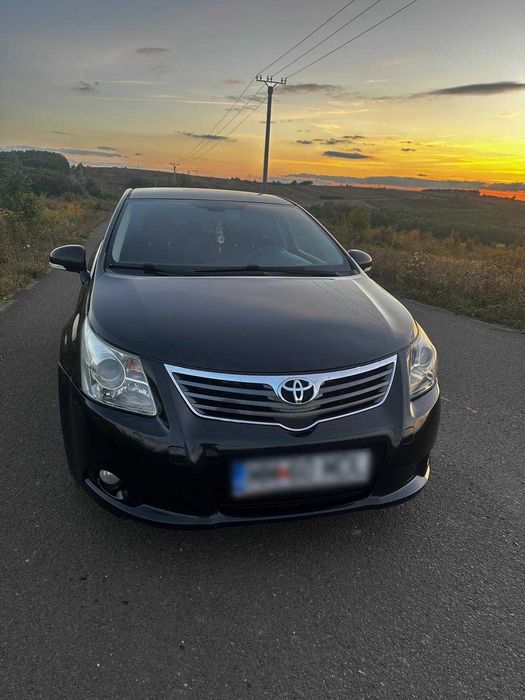 TOYOTA AVENSIS  2010 2.0 Diesel,Manuala