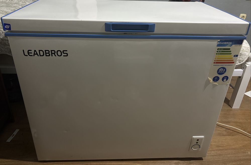 Морозильник для хранения мяса итд