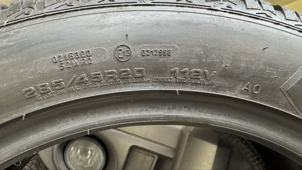 Зимна гума Good Year 285/45/20