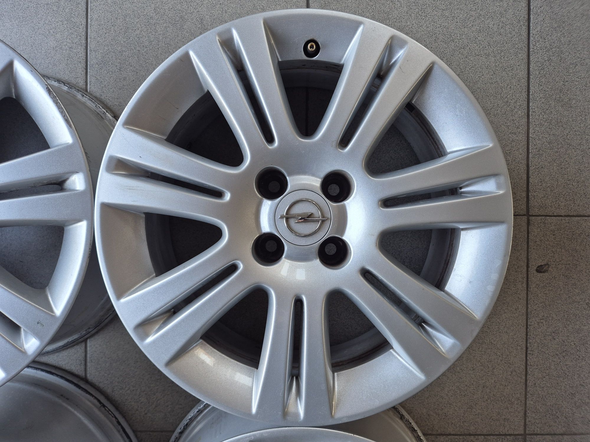 Алуминиеви джанти за Opel 16 4x100