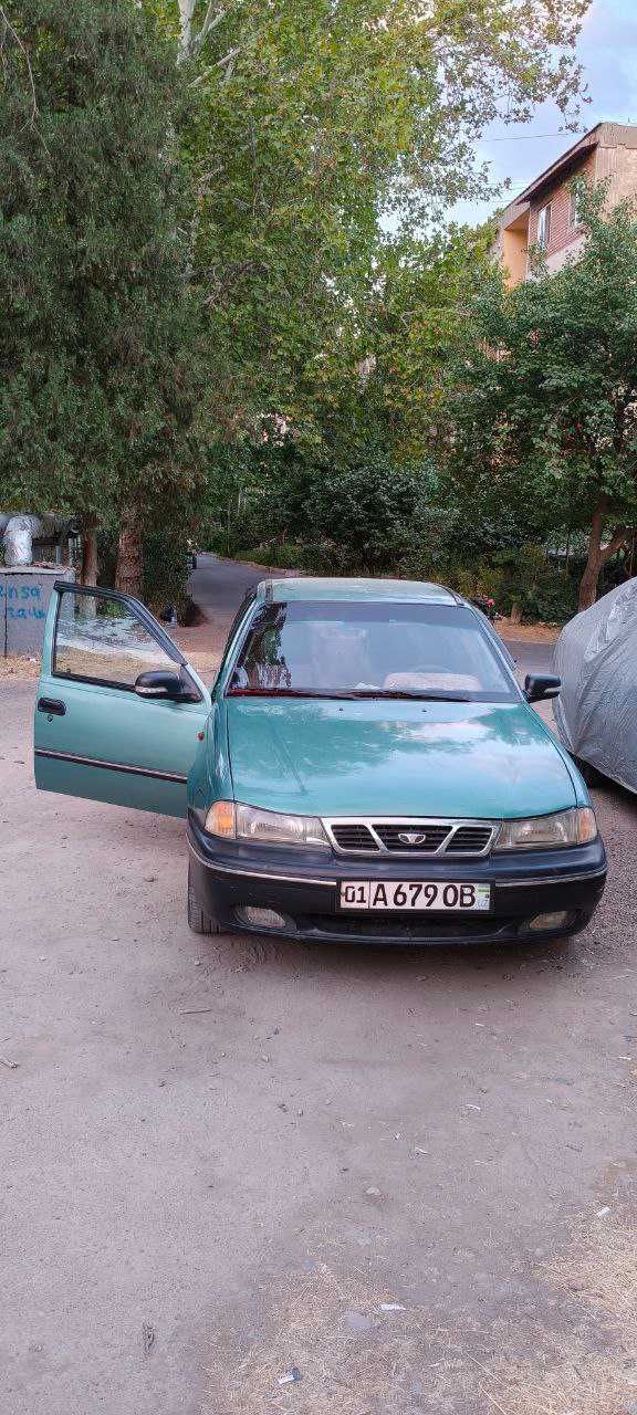 Продается автомобиль Нексия Сонс
