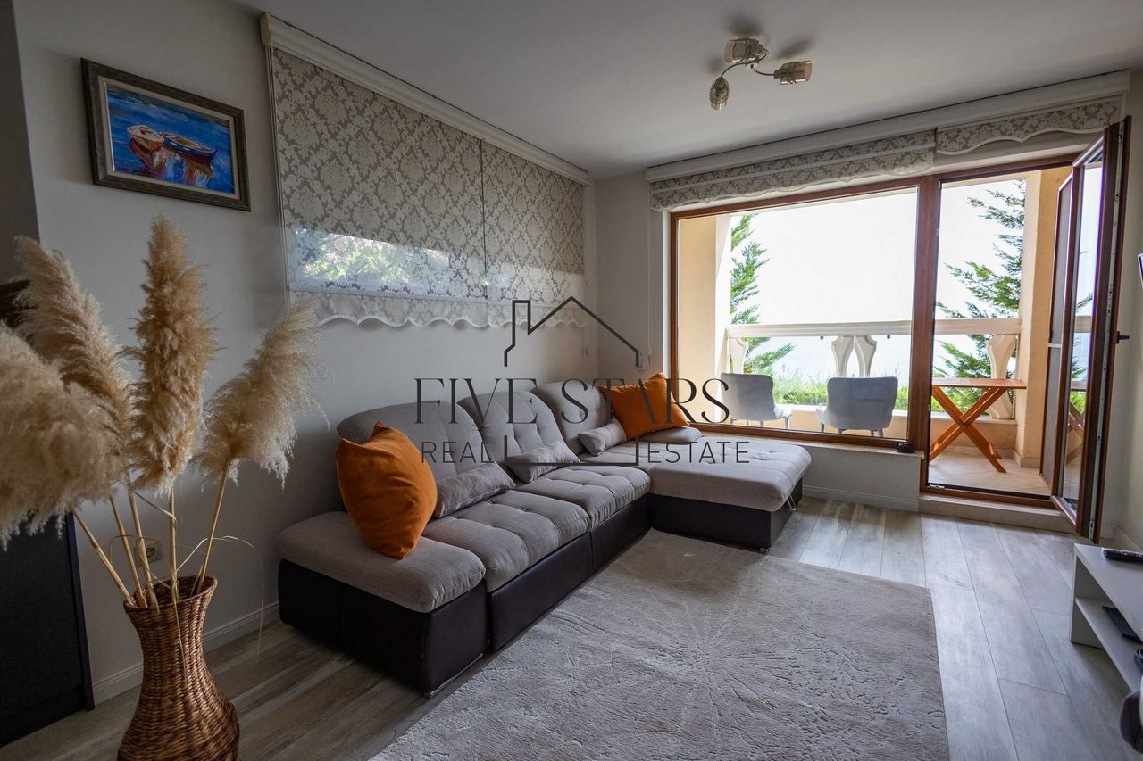 Продава се Тристаен апартамент в к.к. Слънчев ден - 114 кв.м за 1895 €/кв.м - Снимка #4