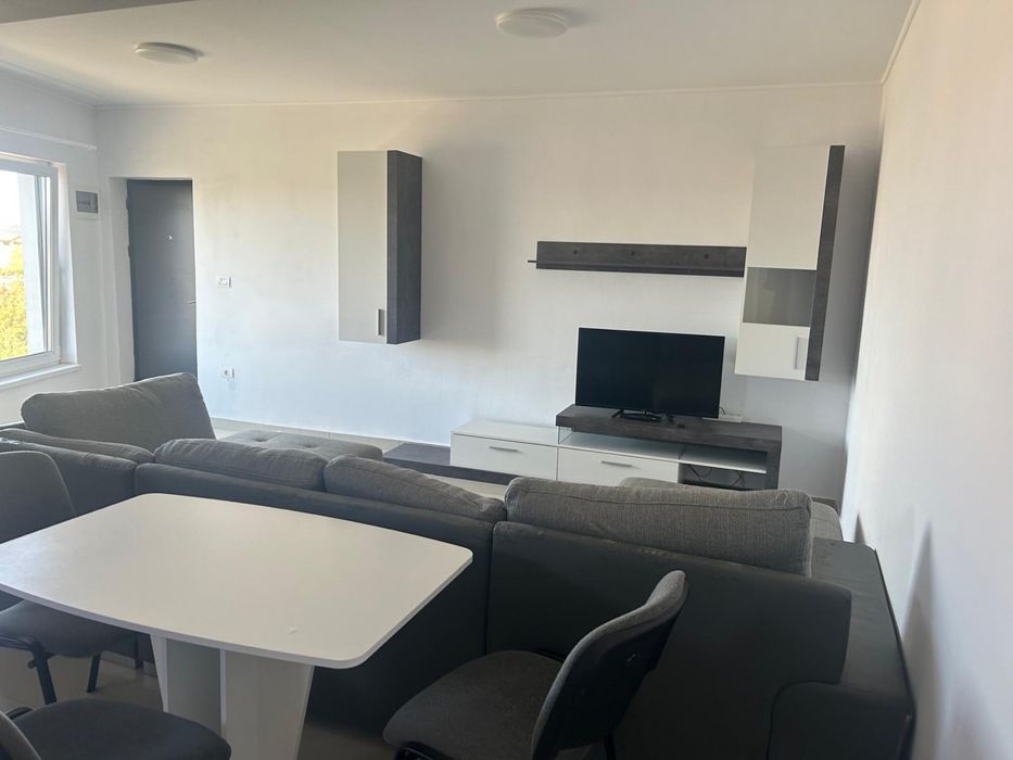 Proprietar inchiriez apartament Dumbravita