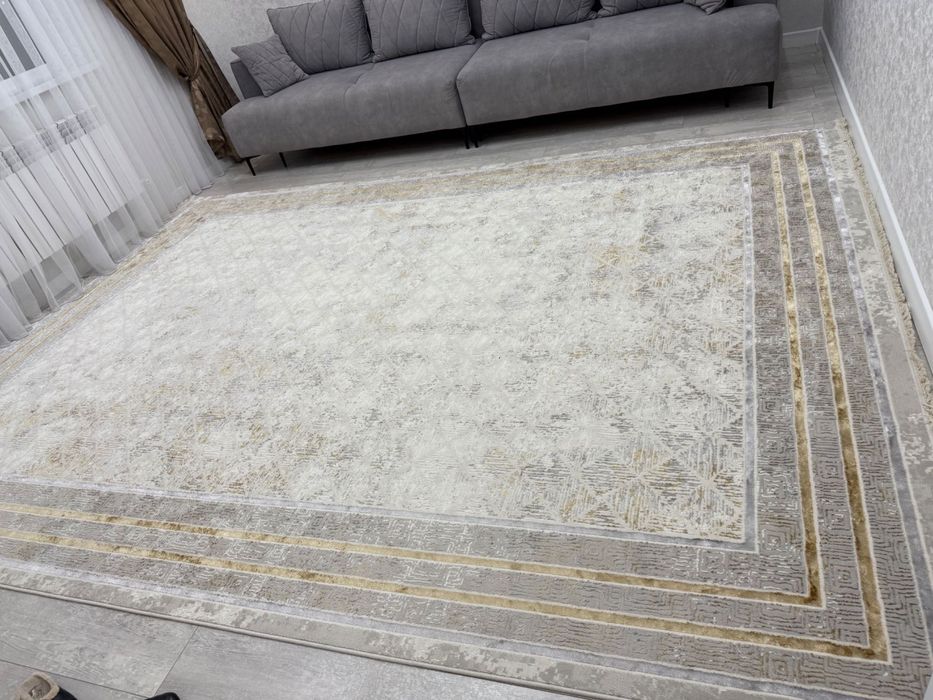 Продам ковер размером 3*4м