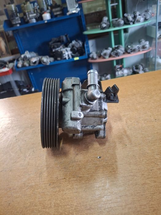 Pompă servo direcție Peugeot 406 2.0 Hdi