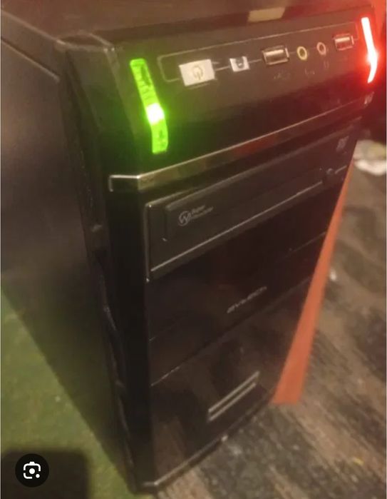 Кейс корпус для ПК компьютера полностью рабочий дисковод двдром вместе