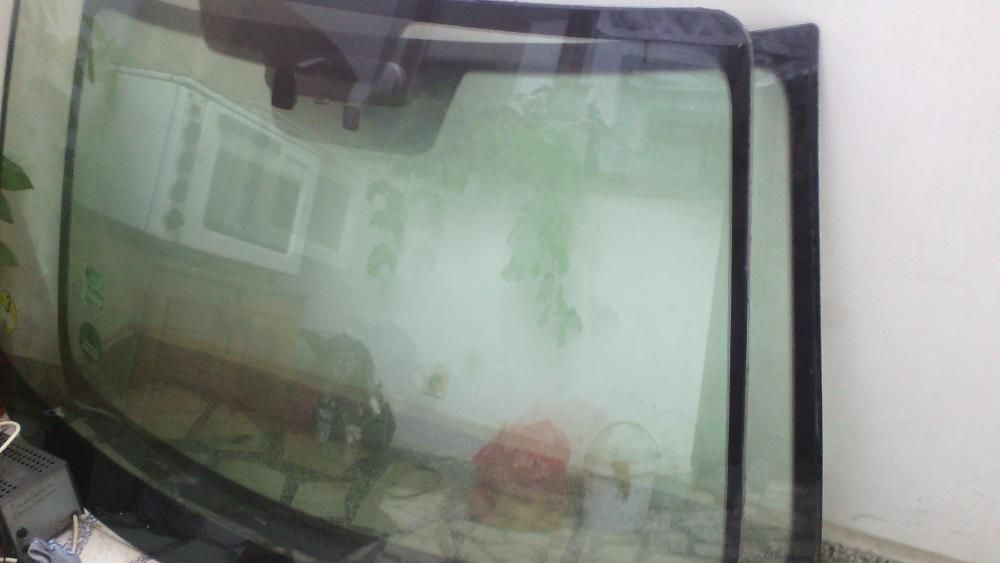 предно стъкло за дачия сандеро 1 и 2 шевролет,опел Мерива Б,дачия