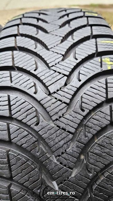 SET 2 Anvelope Iarna 215/60 R17 MICHELIN Alpin A4 96H