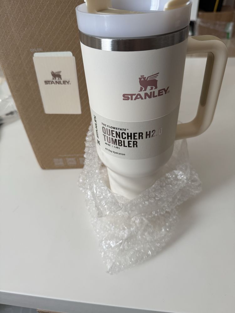 Термочаша “Stanley” Flowstate Tumbler 40 oz