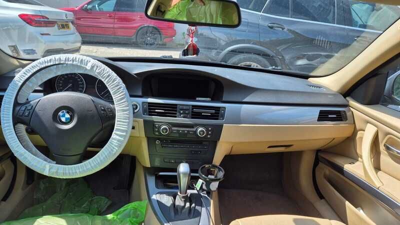 BMW E91 320 320d xDrive facelift