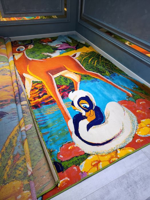 Продаётся детский ковёр бемби