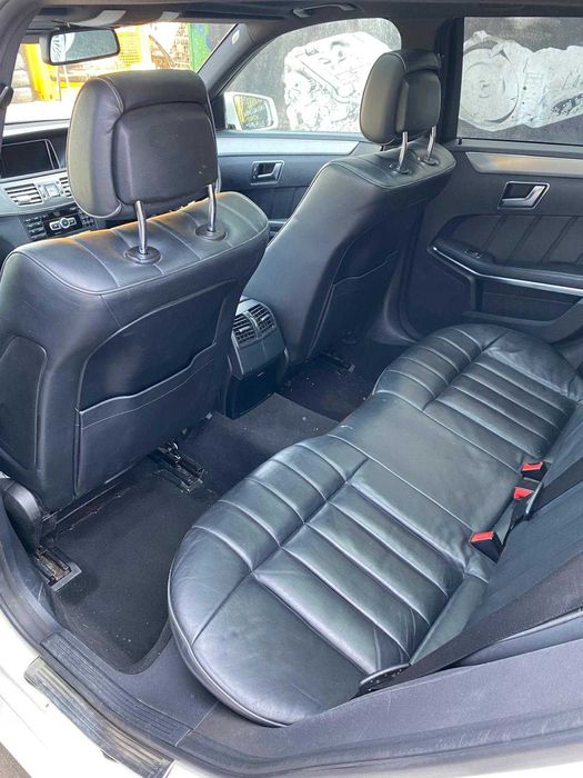 Dezmembrez e class w212 facelift breack/PANORAMIC/e220 OM651/far led/