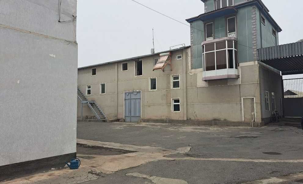 Toshloq tumanida ishlab chiqarish sex bino inshootlari sotiladi