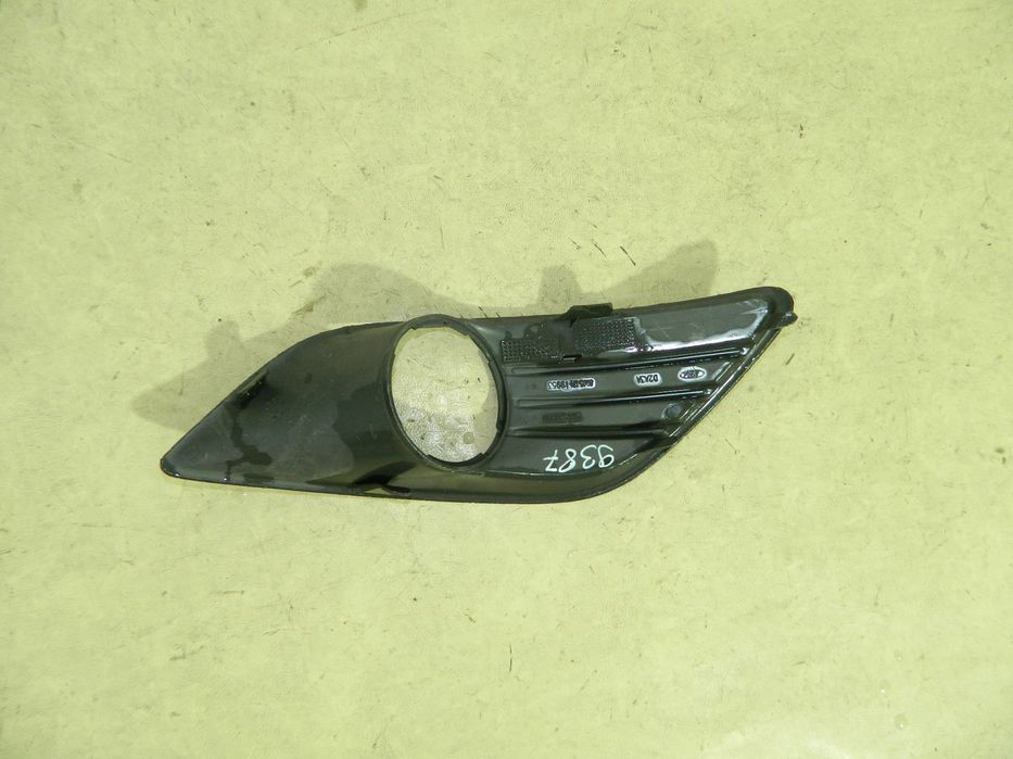 Grila proiector partea stanga, Ford Focus 2 facelift, 2008, 2009, 2010, 2011, 2012,, 8M51-R19953-A