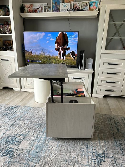 Журнальный стол в идеальном состоянии