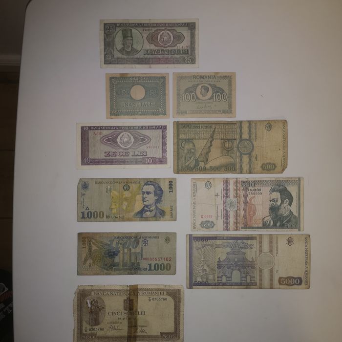 Lot 80 de bacnote din toata lumea inclusiv cateva Romanesti