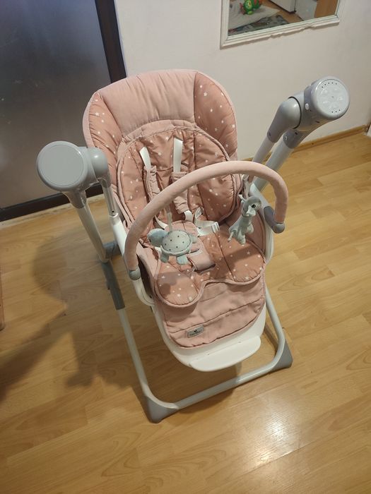 Vând leagan 2in1 cu masuta de hrănit bebelușul