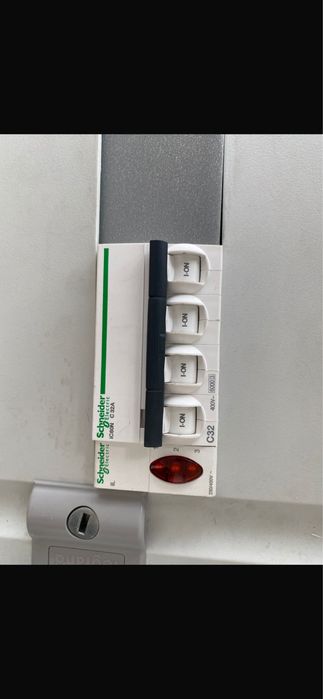 Tablou electric casa inteligenta echipat Schneider