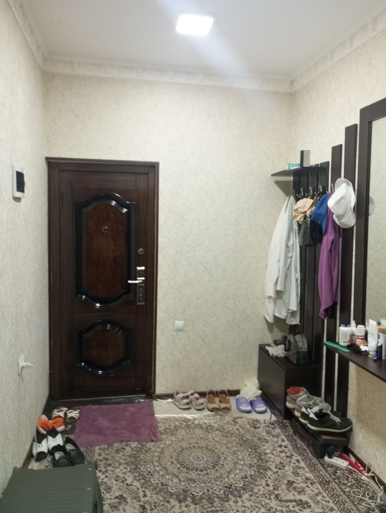 2ком./3/5 Юнус.19кв Евроремонт+мебель.60м2.Не торец.2балк.Больш.прихож