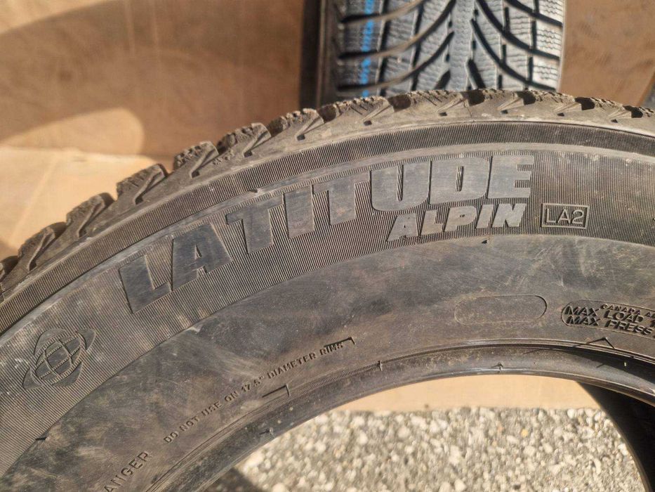 2 Michelin R17 235/65
Зимни гуми 
DOT3217