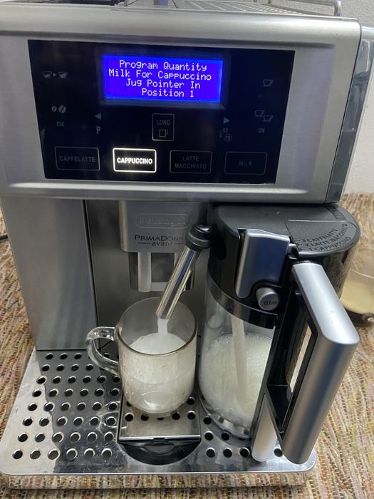 Espresor cafea Delonghi primadonna avant