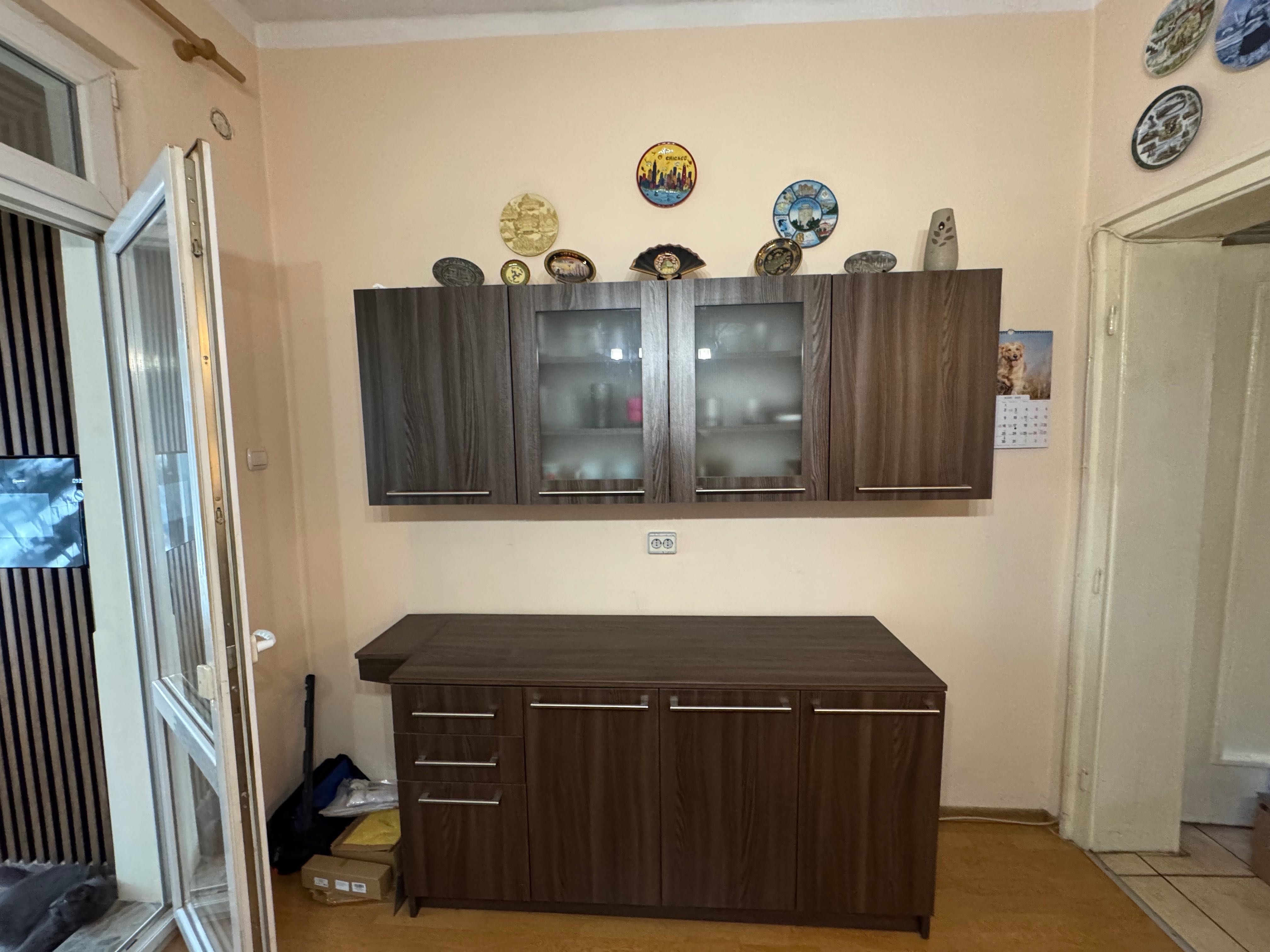 Кухненски шкафове Горни и долни