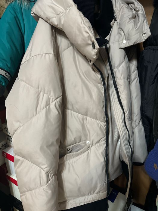 Продам куртку размер 46