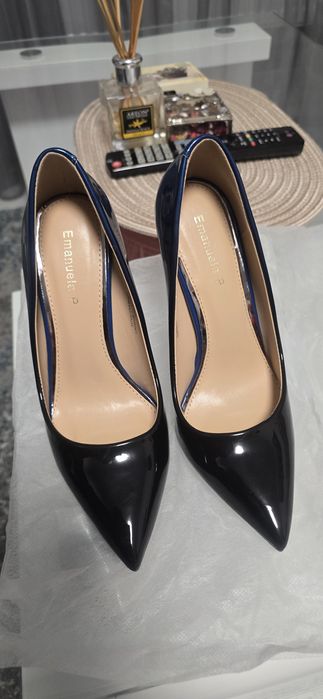 Pantofi cu toc Nr 37