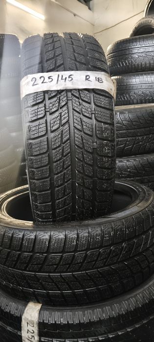 225/45/18 зимни чисто нови топ състояние