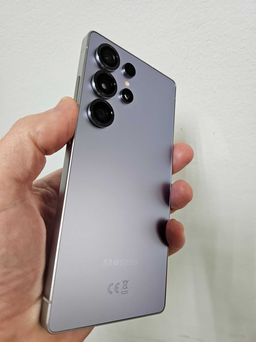 Samsung Galaxy S25 ultra 256 Gb 35 cicluri 100% bateria.