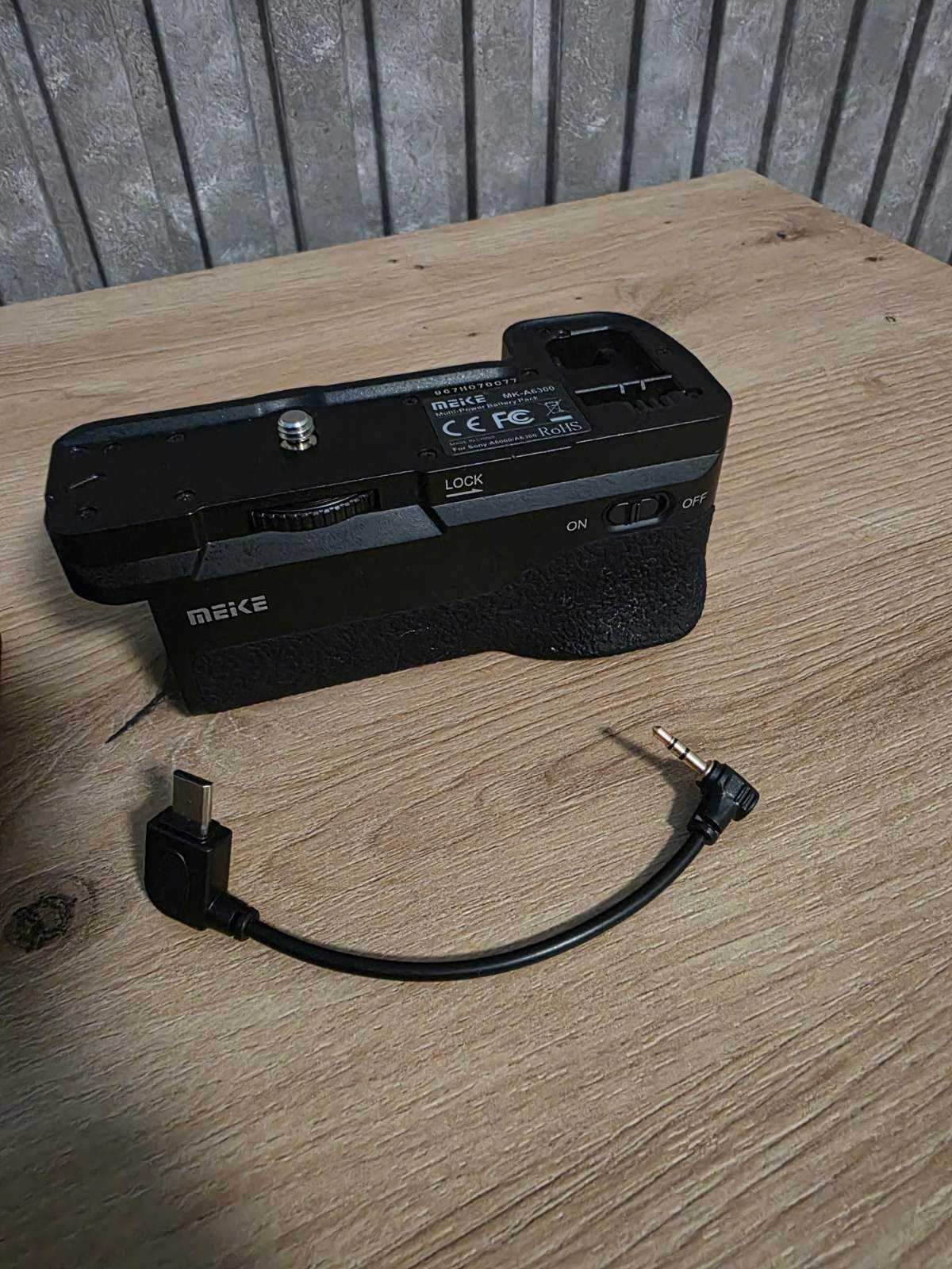 Грип Meike + кабел +  LED лампа Ulanzi, VL49, RGB