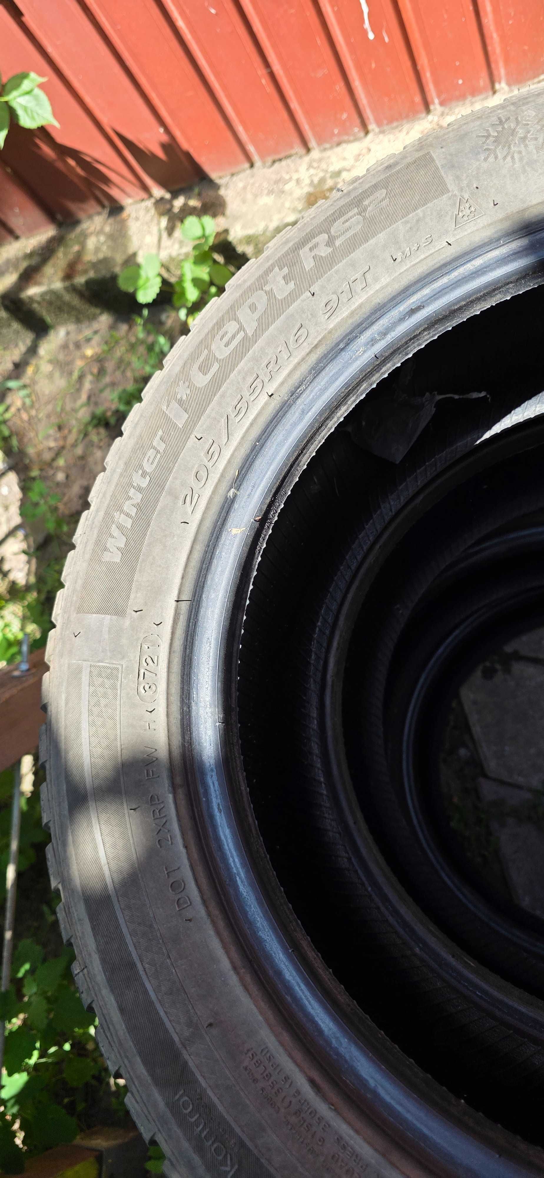 Vand set anvelope iarna 205/55/R16 Hankook