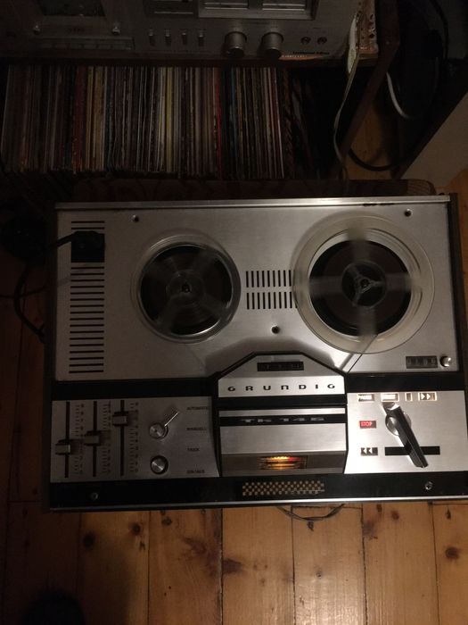 Ролков магнетофон GRUNDIG