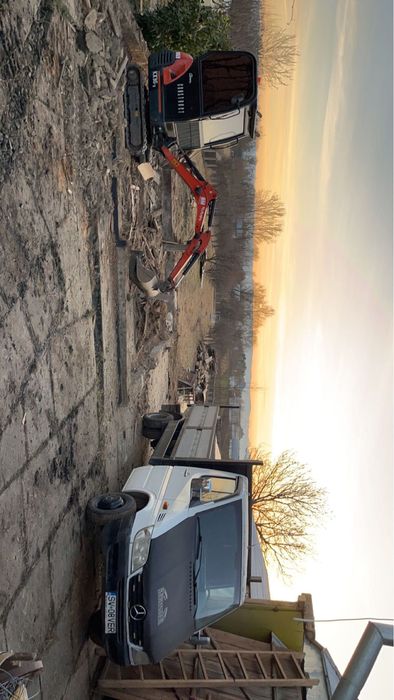 Execut lucrai cu miniexcavator și transport basculabil, inchiriez