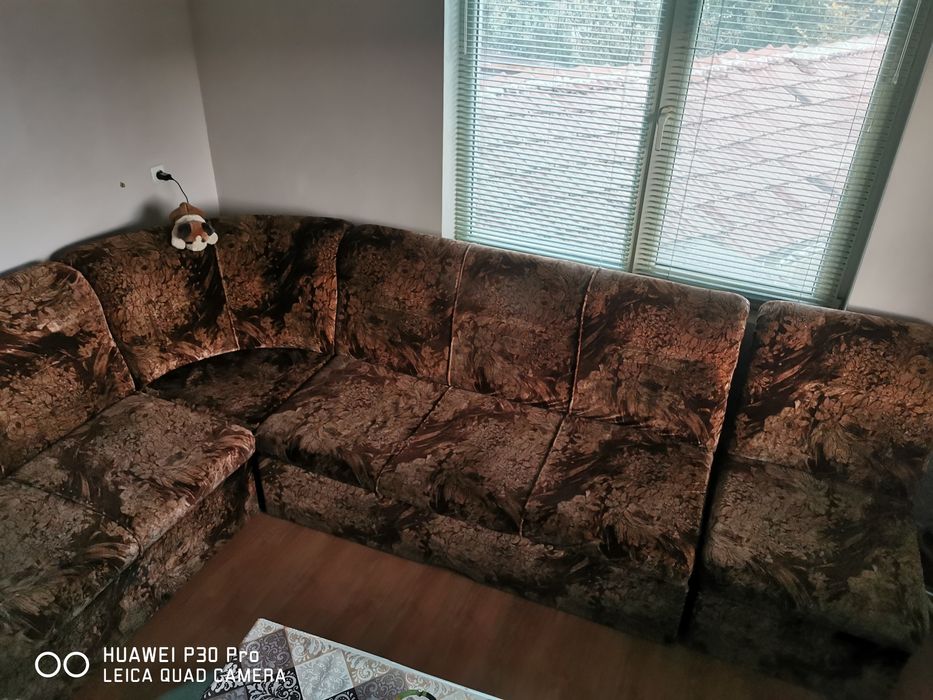 Ъглов диван с функция съм