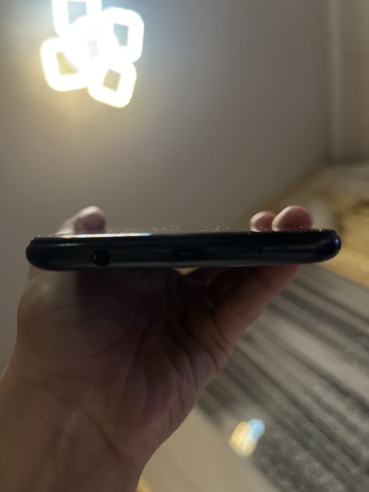 Samsung A 10 сотовый